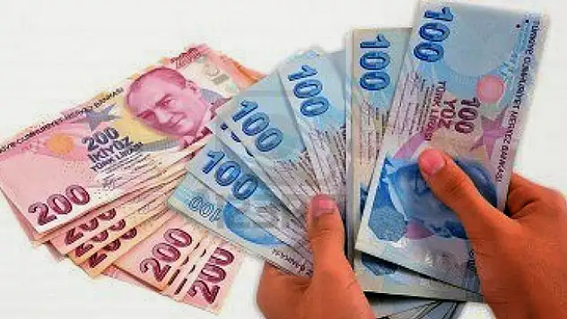 Emekliye 381 TL nisan zammı
