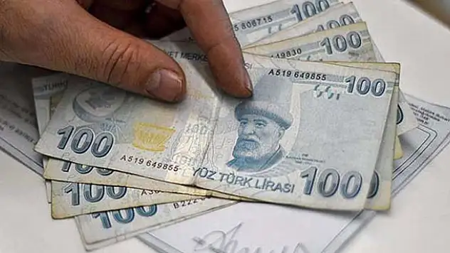 Emekliye en az 2 bin 20 lira