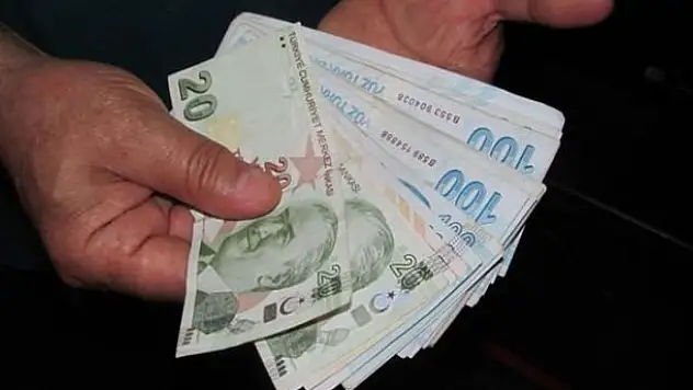 Emekliye enflasyon zammı! En düşük emekli maaşı 1193 lira