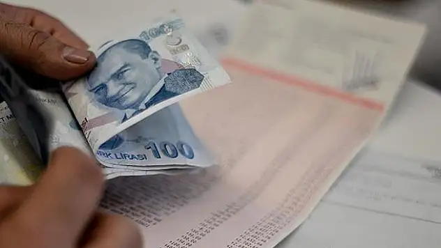Emekliye yatırılan fark en az 230 lira olacak