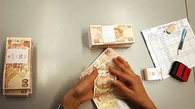 Emekliye yılda 2 maaş ikramiye müjdesi!