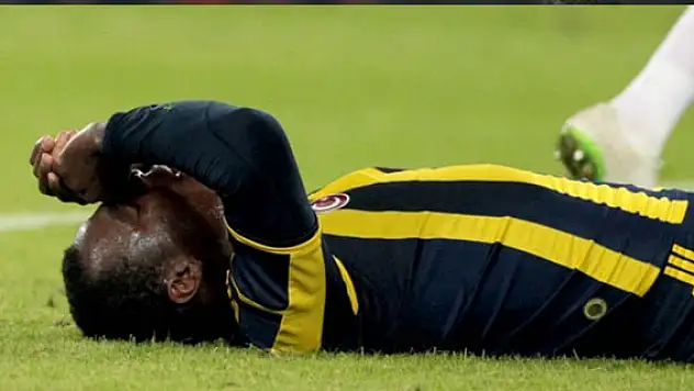 Emenike'nin yerine bir değil iki yıldız!