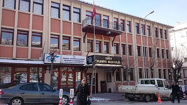 Emet Belediyesinden kiralık otel
