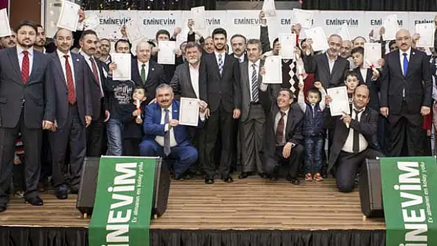 Eminevim'den aylık 700 ev, 400 otomobil teslimatı
