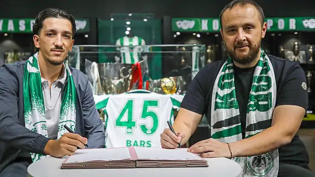 Emir Bars resmen Konyasporlu oldu