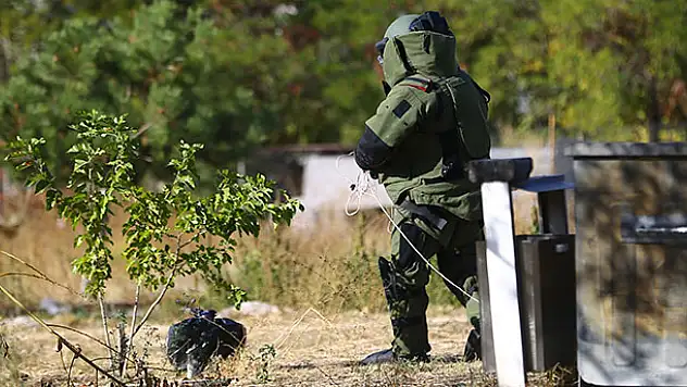 Emniyet teşkilatının fünyenin ucundaki kahramanları: Bomba imha ekipleri
