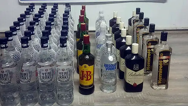 Emniyet ve Jandarma sahte ve kaçak içkiye geçit vermedi