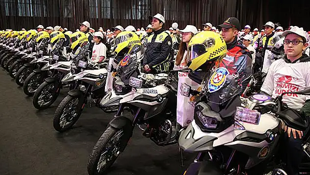 Emniyet ve jandarmaya 284 motosiklet tahsis edildi