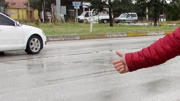 Emniyetten 'otostop' uyarısı!