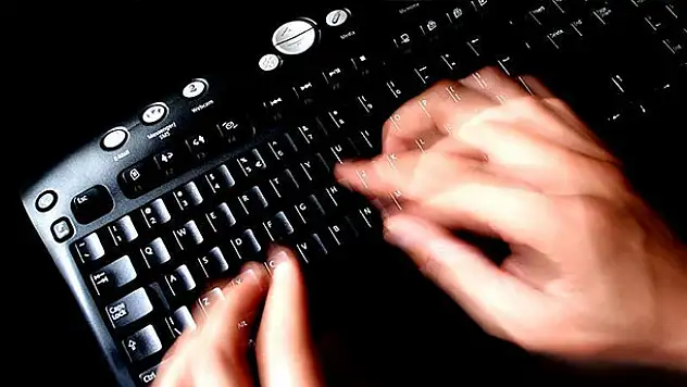 Emniyetten 'zararlı e-posta' uyarısı