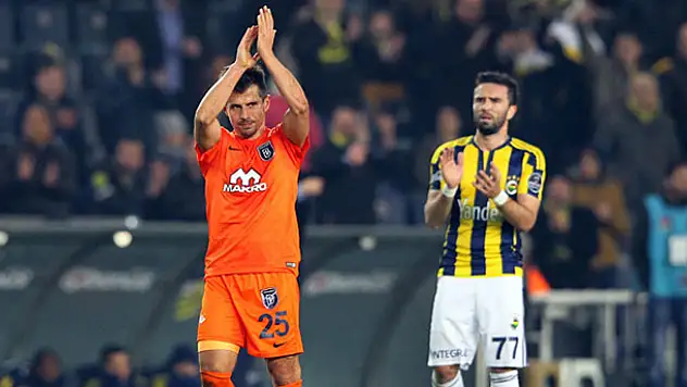 Emre Belözoğlu Fenerbahçe'ye dönüyor