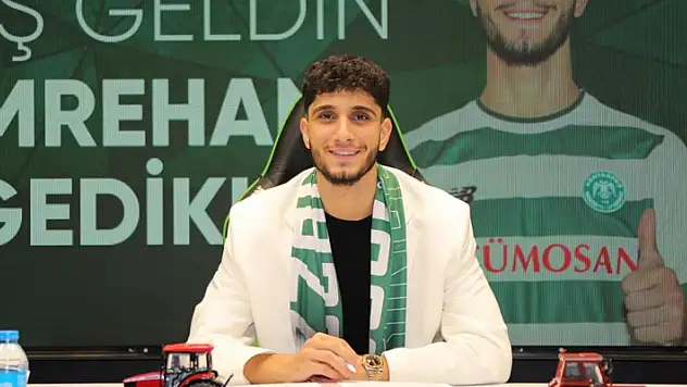 Emrehan Gedikli, resmen Konyaspor'da
