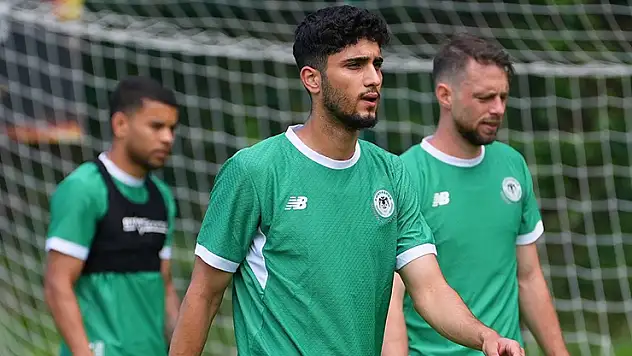 Emrehan Kartal'dan ayrıldı