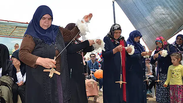 'En güzel kirmanı eğirmek' için ter döktüler