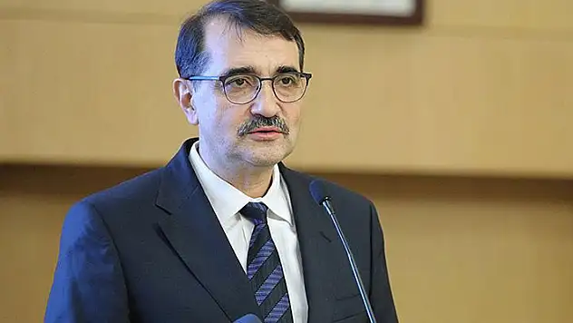 Enerji Bakanı Dönmez, videokonferans yöntemiyle Konya Enerji Zirvesi ve Fuarı'na katıldı