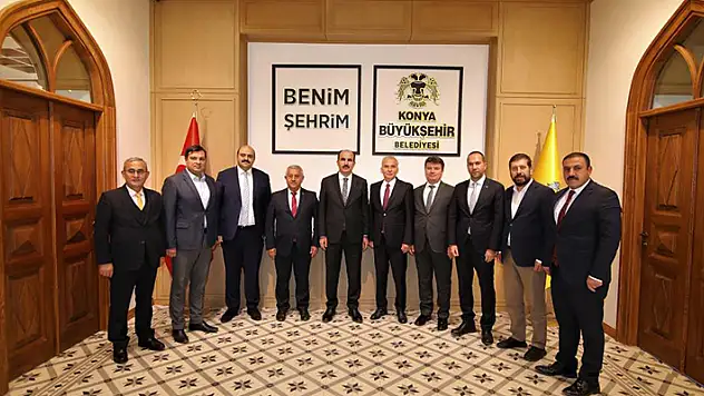 Enerji Kentleri Birliği Üyesi Belediye Başkanları Başkan Altay'ı ziyaret etti
