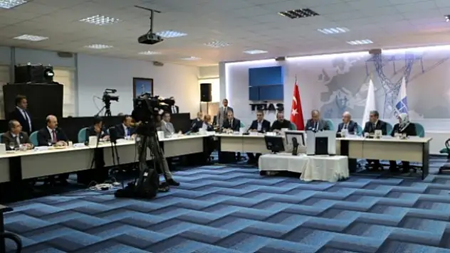 Enerji ve Tabi Kaynaklar Bakanlığı teyakkuzda