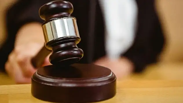 Engelli işçi mesaide uyuyunca tazminatsız kovuldu