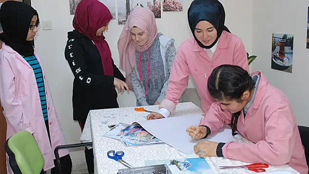 Engellilerin hayatını  kolaylaştırıyorlar