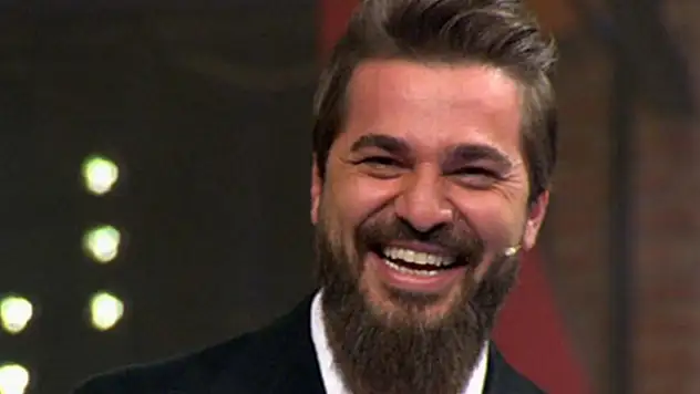 Engin Altan Düzyatan, 'Romantik Komedi' için kararını verdi