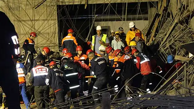 Enkazda kalan işçilere 9 saatte ulaşıldı