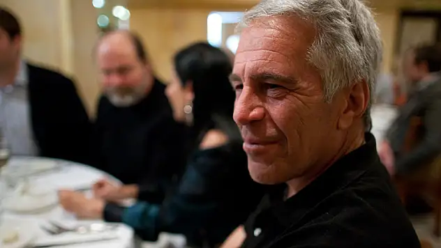 Epstein'le bağlantılı olabilecek 1 milyondan fazla ilave belgeye ulaşıldı