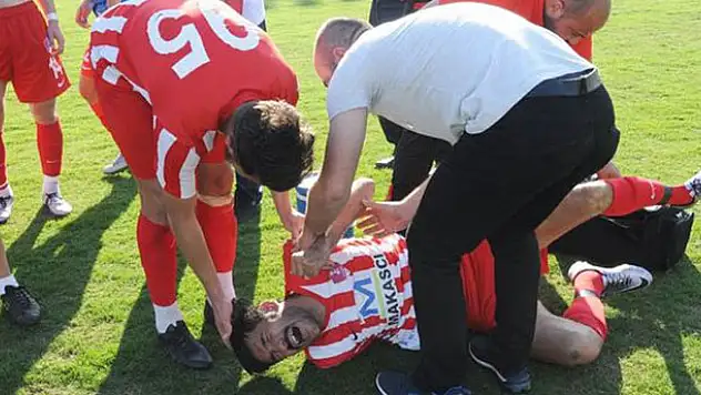 Erdemli Belediyespor-Akşehirspor maçında kavga çıktı!