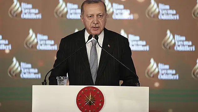 Erdoğan: 80 binin üzerinde İdlibli kardeşimiz ülkemiz sınırına doğru göçe başladı