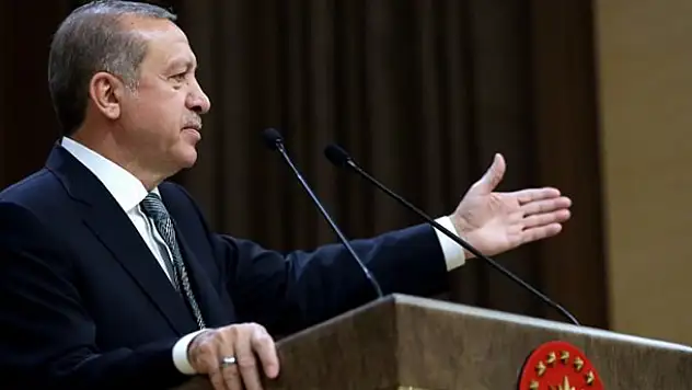 Erdoğan: Akıncı üssüne 12 bomba atınca darbe çöktü