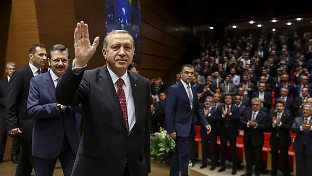 Erdoğan'dan işadamlarına yeşil pasaport müjdesi