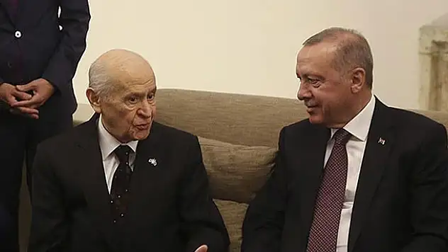 Erdoğan ile Bahçeli Meclis'te bir araya geldi