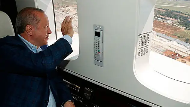 Erdoğan İstanbul'da yapımı devam eden hastaneleri havadan inceledi