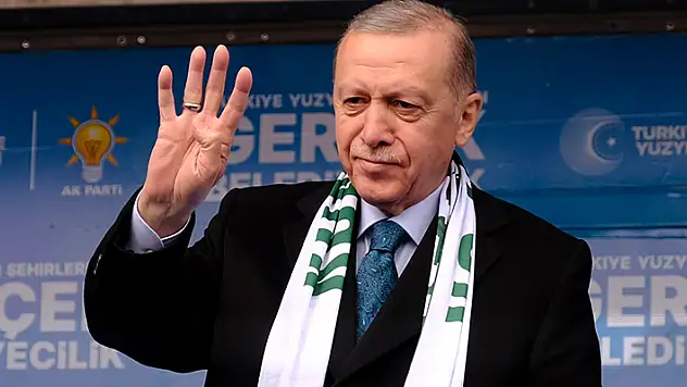 Erdoğan, Konya'da İstanbul için oy istedi: Hırsızların elinden kurtaralım

