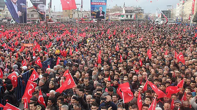 Erdoğan Konya'da sevgi gösterileriyle karşılandı