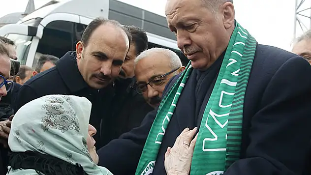Erdoğan Konyalı Müzeyyen teyzenin isteğini kırmadı
