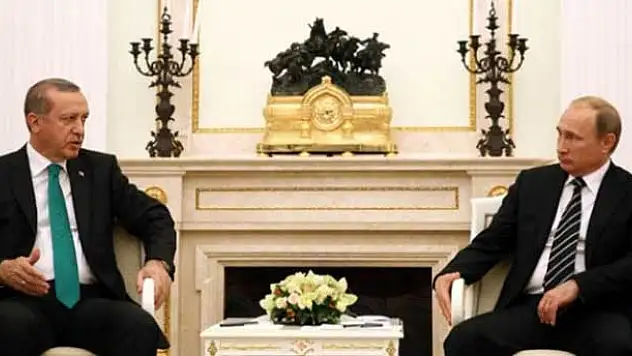 Erdoğan Putin'e Esed'in ziyaretini sordu