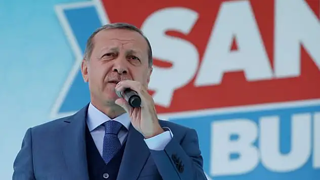 Erdoğan resti çekti: Referanduma gideriz!