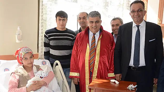 Ereğli Belediye Başkanı hastanede nikah kıydı
