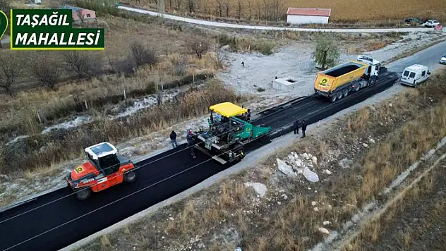 Ereğli Belediyesi asfalt çalışmalarına devam ediyor 

