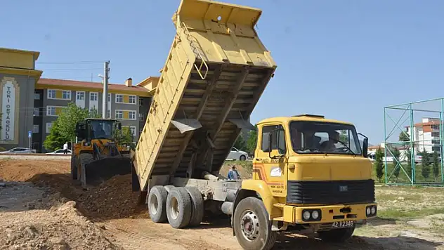 Ereğli Belediyesi şehre yeni yollar kazandırıyor
