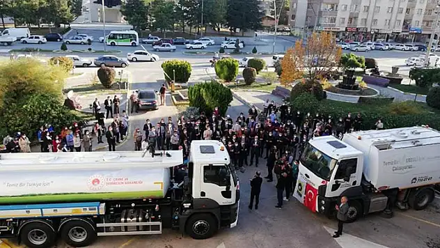 Ereğli Belediyesine hibe edilen yeni hizmet araçları tanıtıldı
