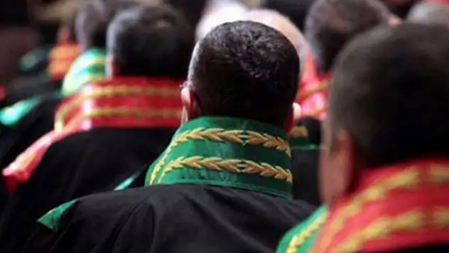 Ereğli'de 4 hakim, 1 savcı gözaltına alındı