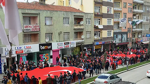 Ereğli'de binler 'Evet' için yürüdü