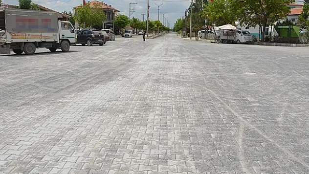 Ereğli'de Yollar Kilitli Taşlarla Döşeniyor