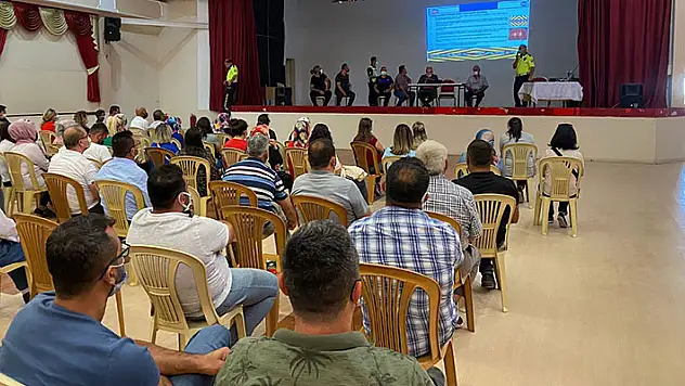 Ereğli'de okul servis sürücü ve personeline trafik eğitimi