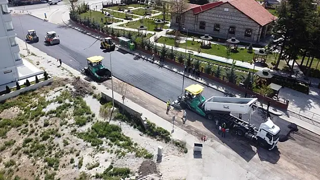 Ereğli'de sıcak asfalt çalışmalarına başladı
