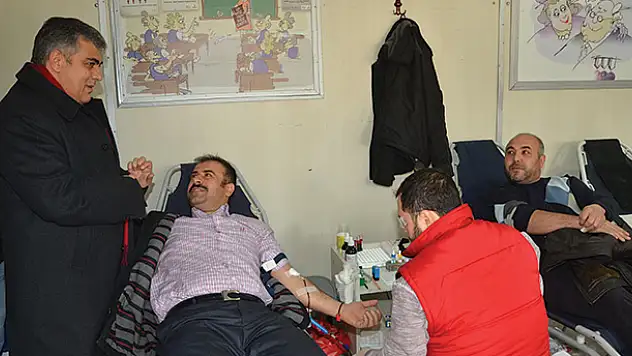 Ereğlili vatandaşlardan kan bağışına destek