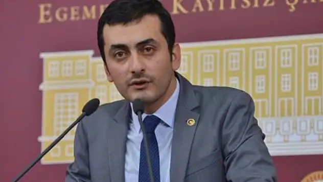 Eren Erdem'e kızdı CHP'den AK Parti'ye geçti