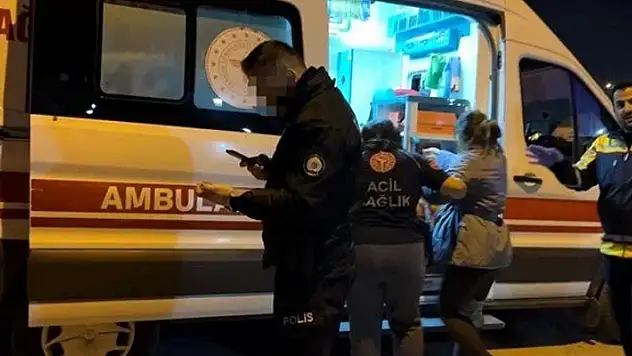 Erkek arkadaşına kızdı: Yanlışlıkla kendini bıçakladı
