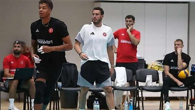 Erkek Voleybol Takımı'nın hedefi Avrupa ve ligde zirve